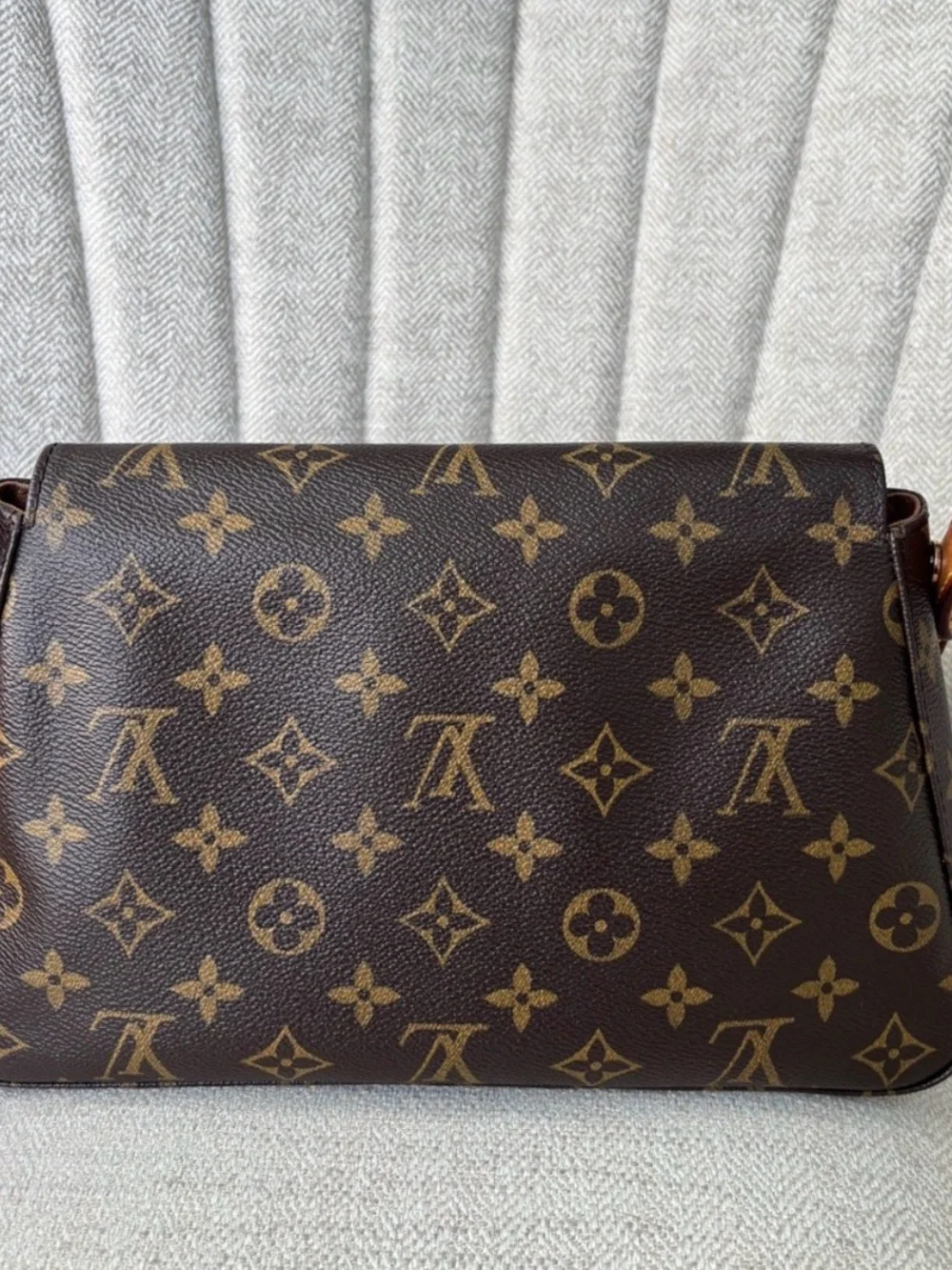 Louis Vuitton Mini Looping Vintage